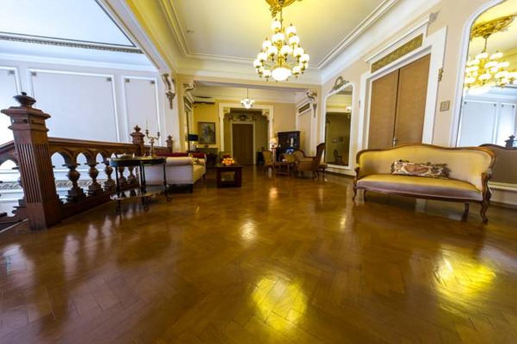 Grand Boutique Hotel Bukares Bagian luar foto