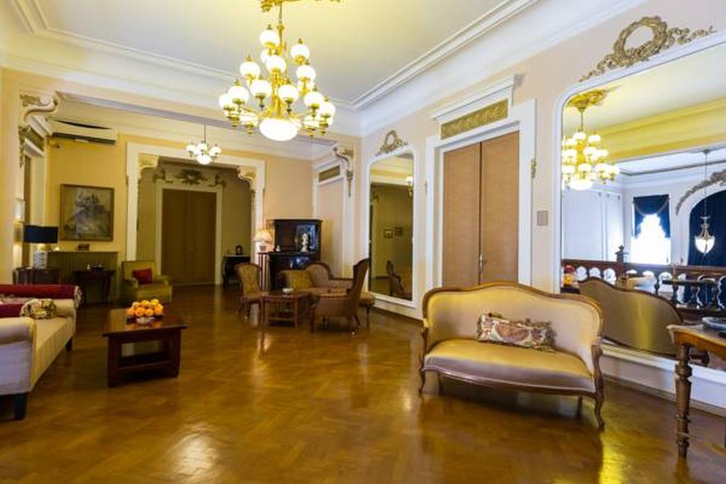Grand Boutique Hotel Bukares Bagian luar foto