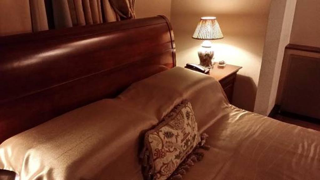 Grand Boutique Hotel Bukares Bagian luar foto