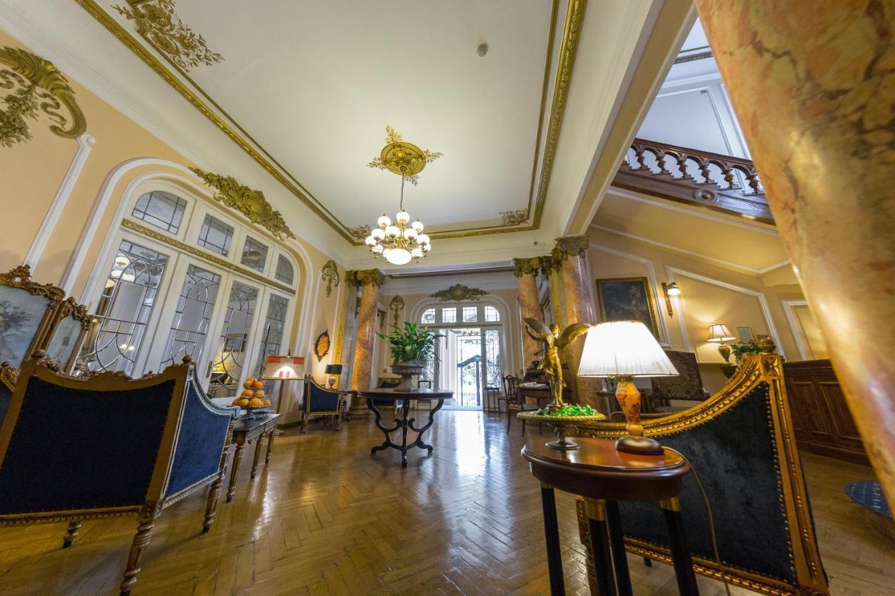 Grand Boutique Hotel Bukares Bagian luar foto